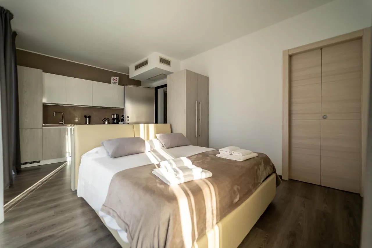 Residenza Luigina Apartment Varenna