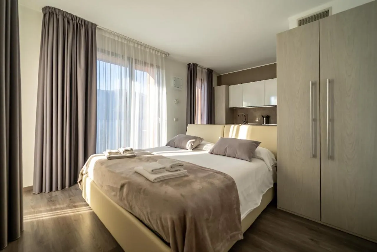 Residenza Luigina Apartment Varenna Italy