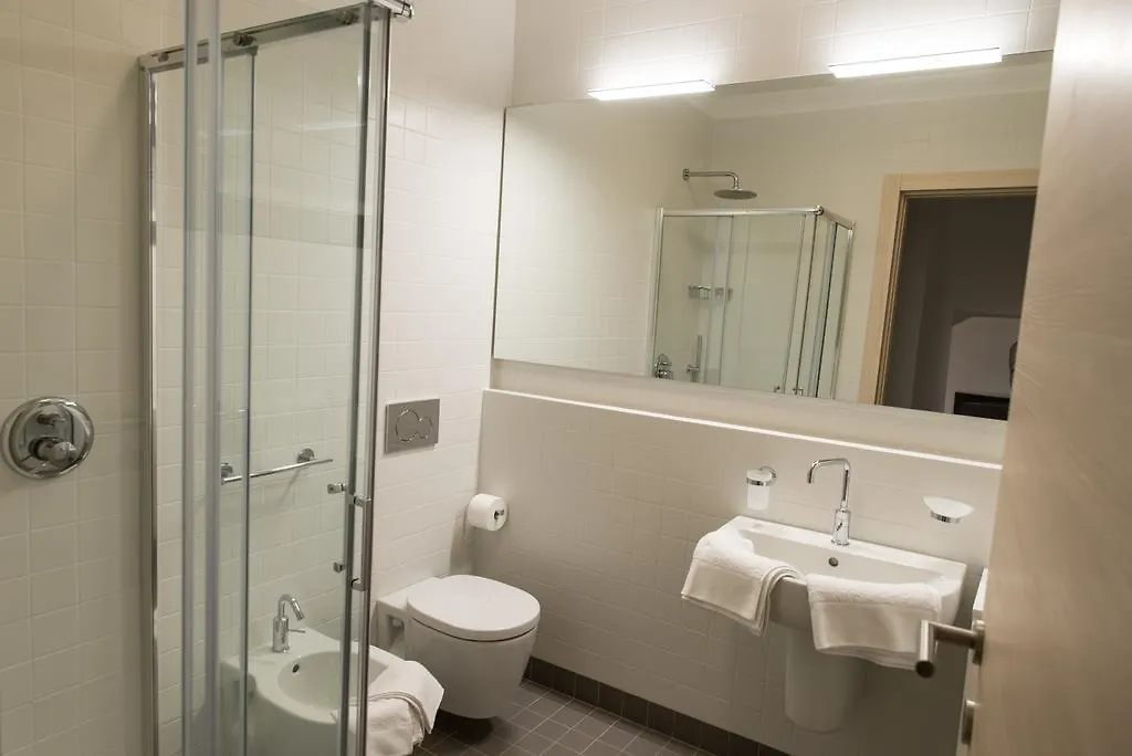 Residenza Luigina Apartment Varenna