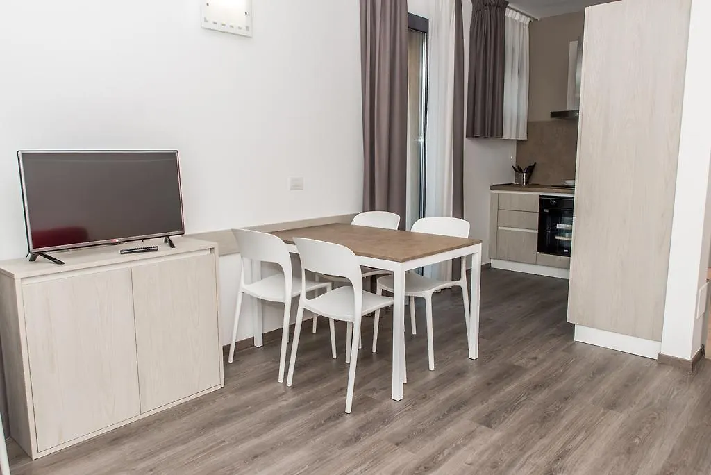 Residenza Luigina Apartment Varenna