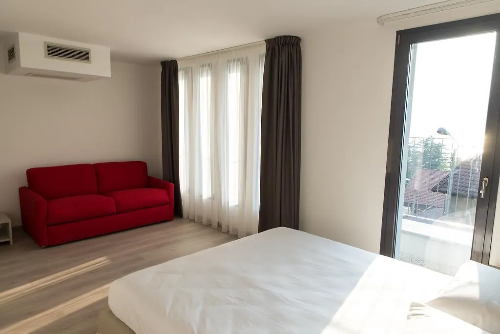 Residenza Luigina Apartment Varenna